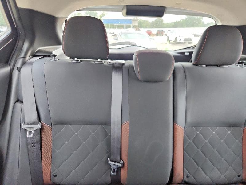 2020 NISSAN KICKS SR 10