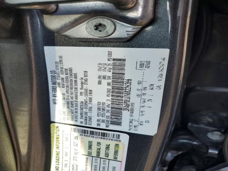 2019 FORD FUSION SE 13