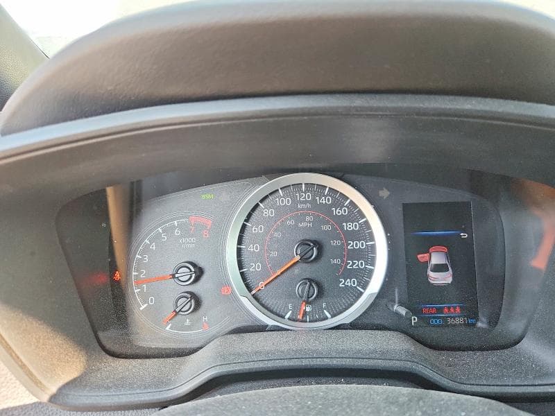 2021 TOYOTA COROLLA SE 9