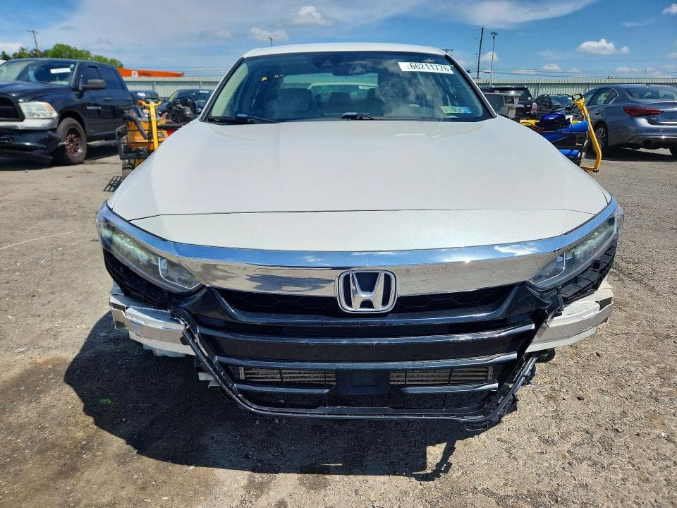 2018 HONDA ACCORD LX 5