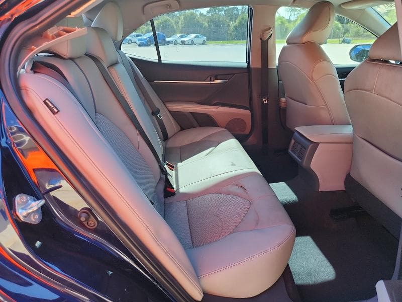 2021 TOYOTA CAMRY XSE 10