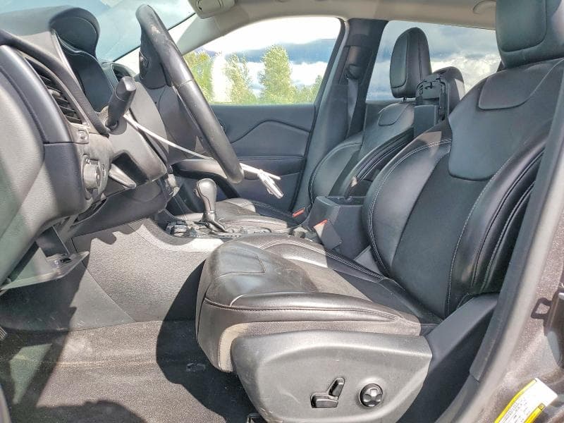 2019 JEEP CHEROKEE LATITUDE PLUS 7