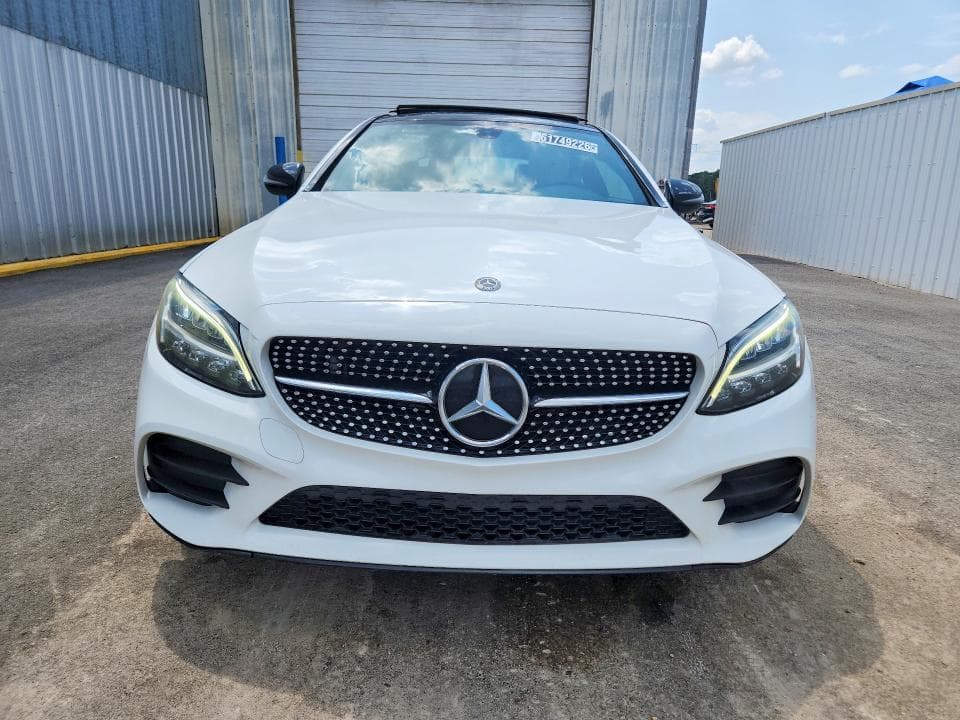 2019 MERCEDES-BENZ C 300 5