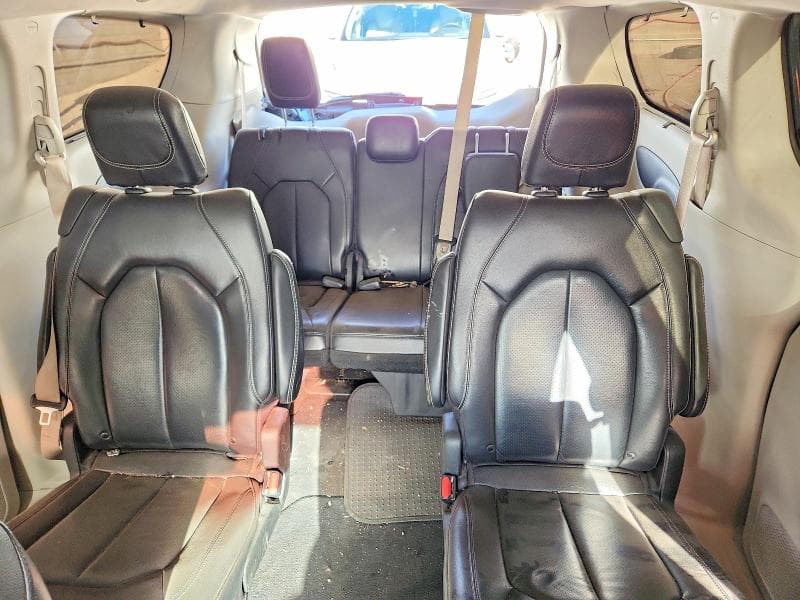 2022 CHRYSLER PACIFICA TOURING L 10