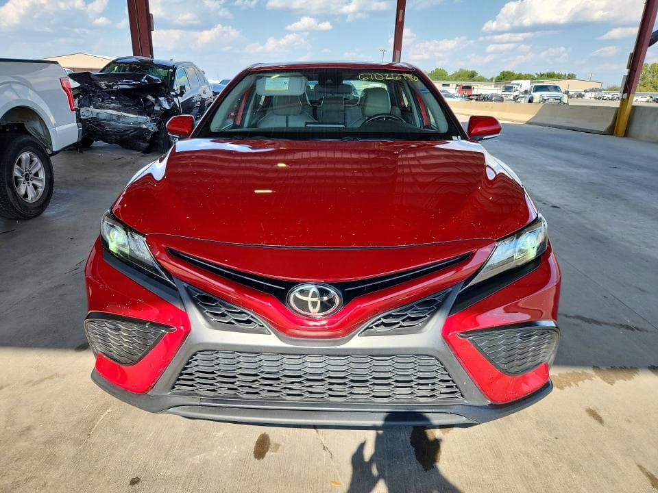 2022 TOYOTA CAMRY SE 5