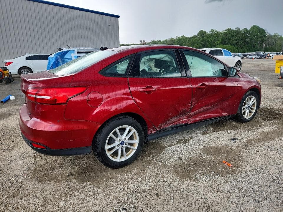 2017 FORD FOCUS SE 3