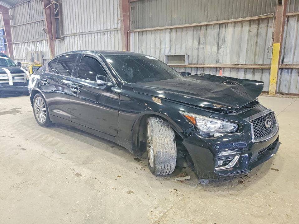 2021 INFINITI Q50 LUXE 4