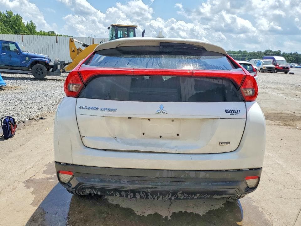 2020 MITSUBISHI ECLIPSE CROSS LE 6