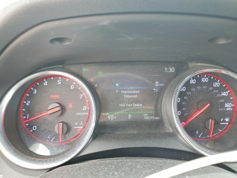 2019 TOYOTA CAMRY XSE 9