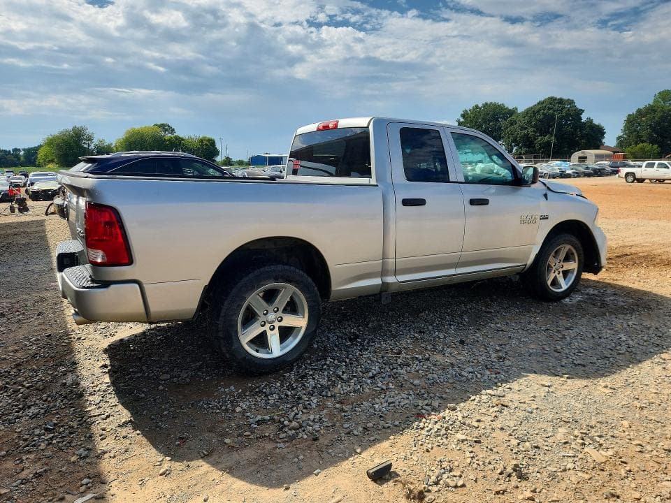 2017 RAM 1500 ST 3