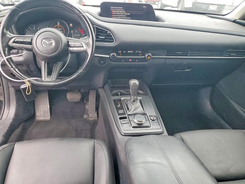 2021 MAZDA CX-30 SELECT 8