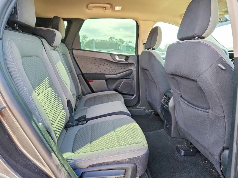 2020 FORD ESCAPE SE 11