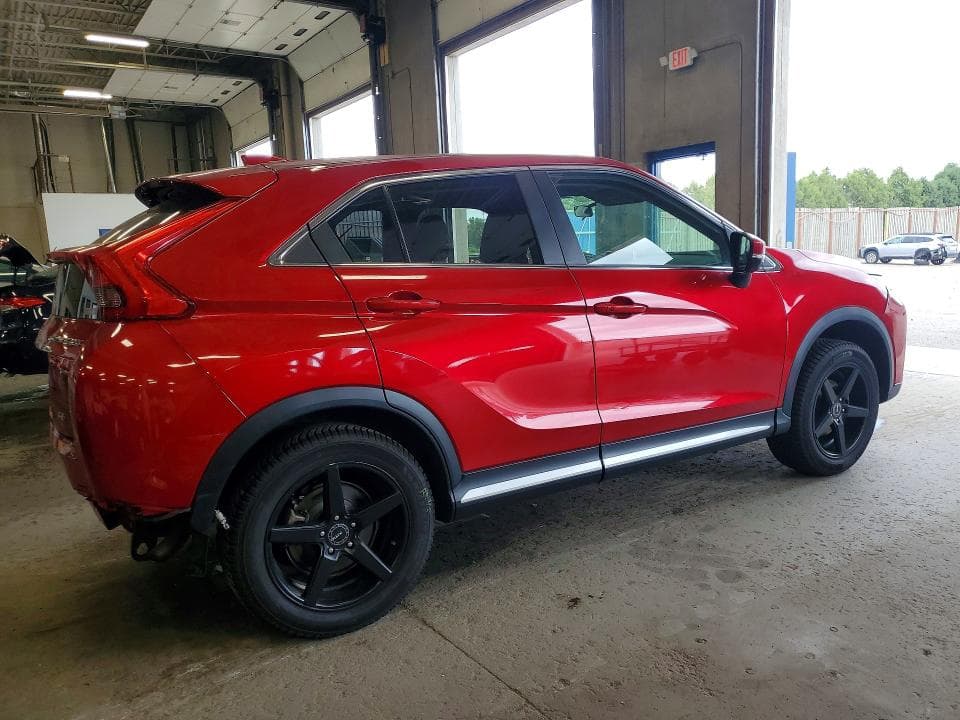 2019 MITSUBISHI ECLIPSE CROSS SE 3