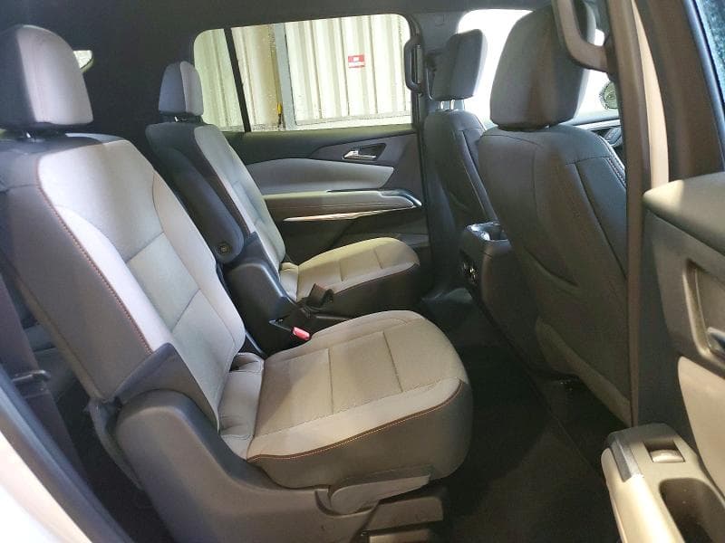 2026 CHEVROLET TRAVERSE LT 11
