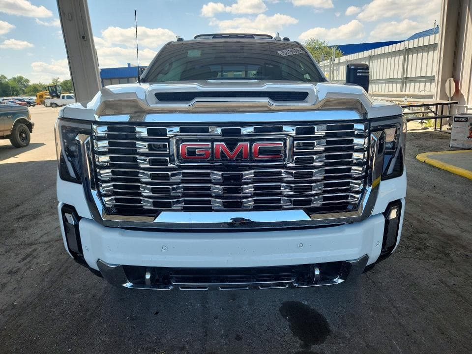 2025 GMC SIERRA K2500 DENALI 5