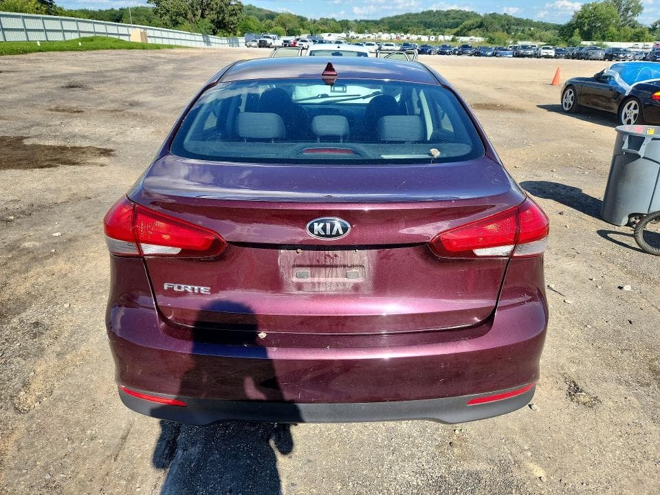 2018 KIA FORTE LX 6