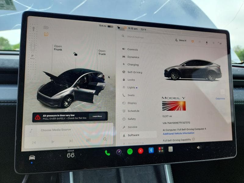 2026 TESLA MODEL Y 9