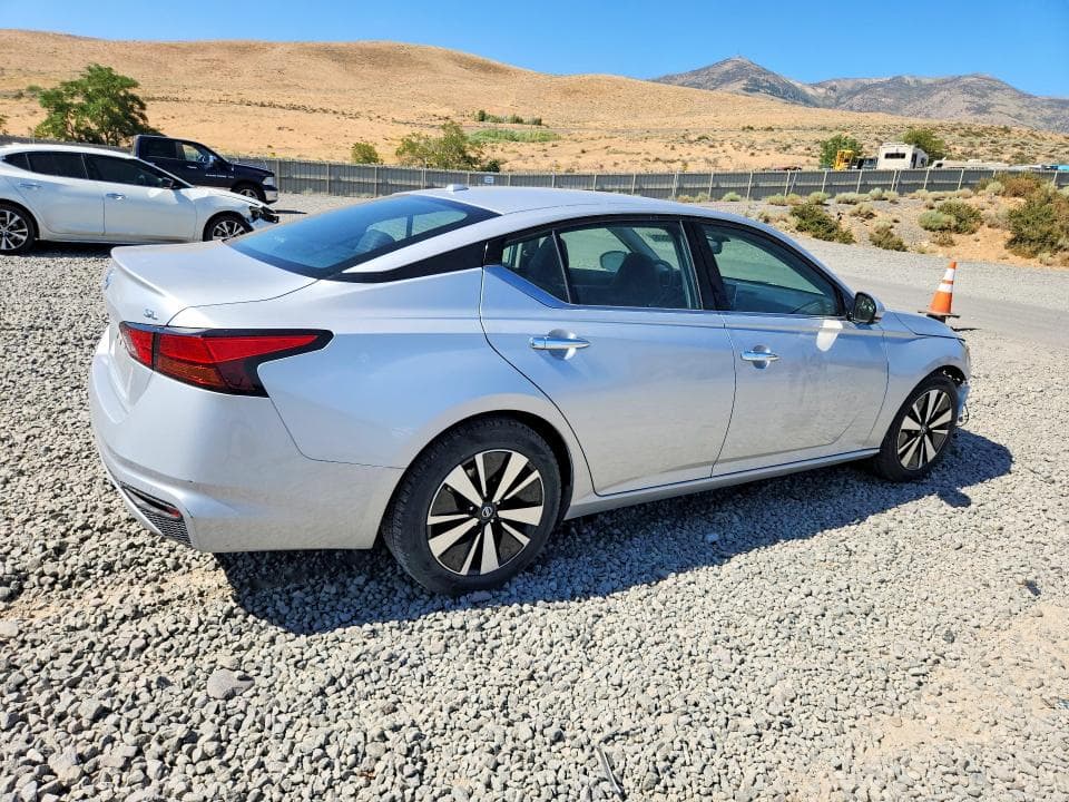 2020 NISSAN ALTIMA SL 3