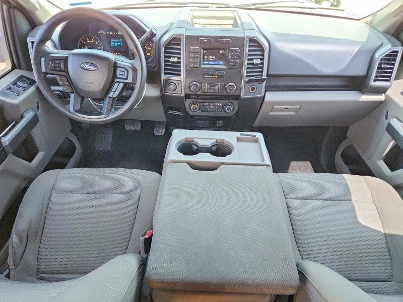 2017 FORD F150 SUPERCREW 8