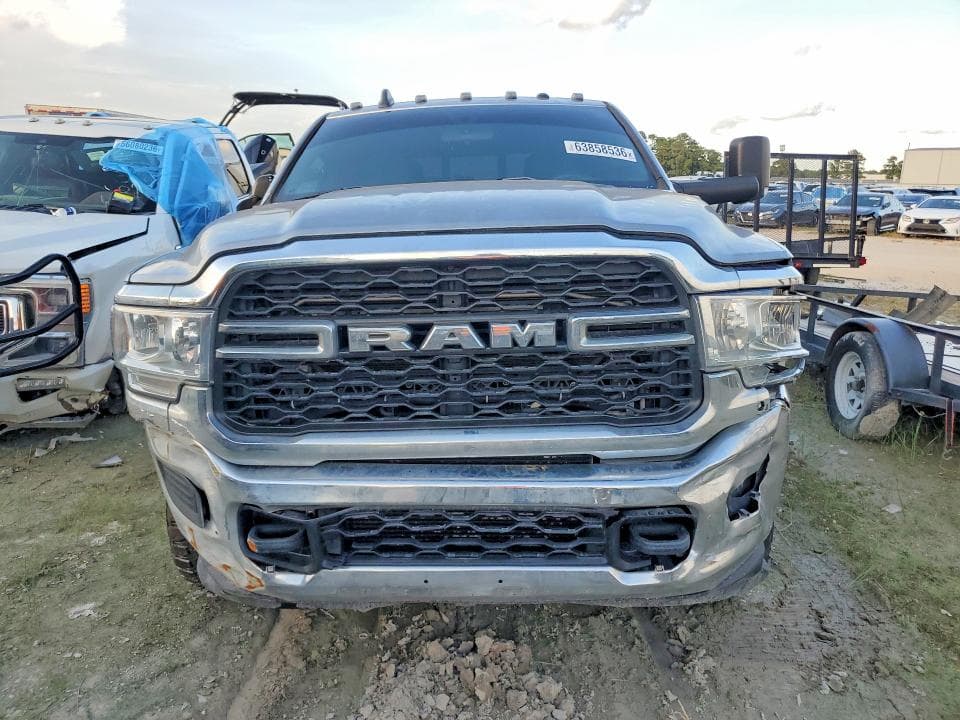 2021 RAM 3500 TRADESMAN 5