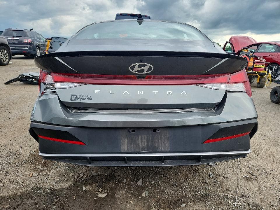 2025 HYUNDAI ELANTRA SEL SPORT 6