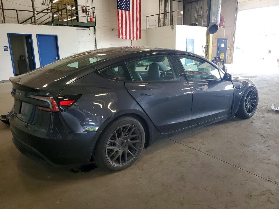 2024 TESLA MODEL 3 3