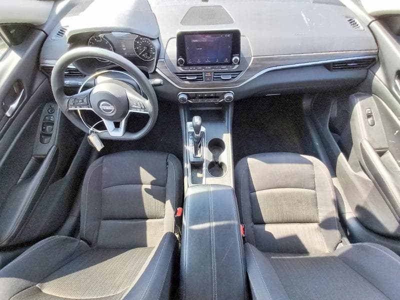 2025 NISSAN ALTIMA SV 8