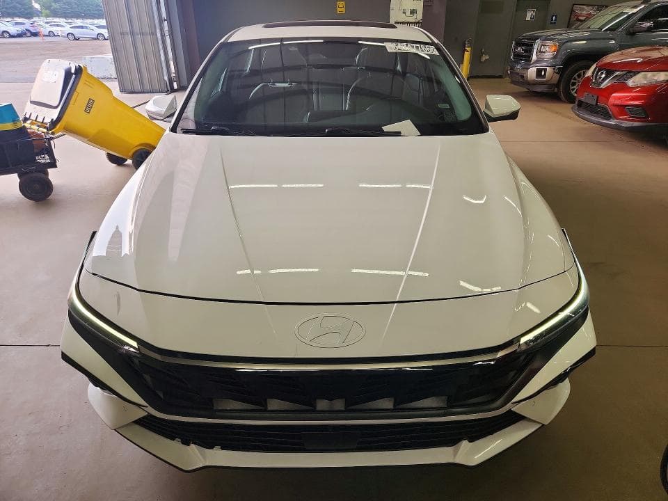 2024 HYUNDAI ELANTRA LIMITED 5