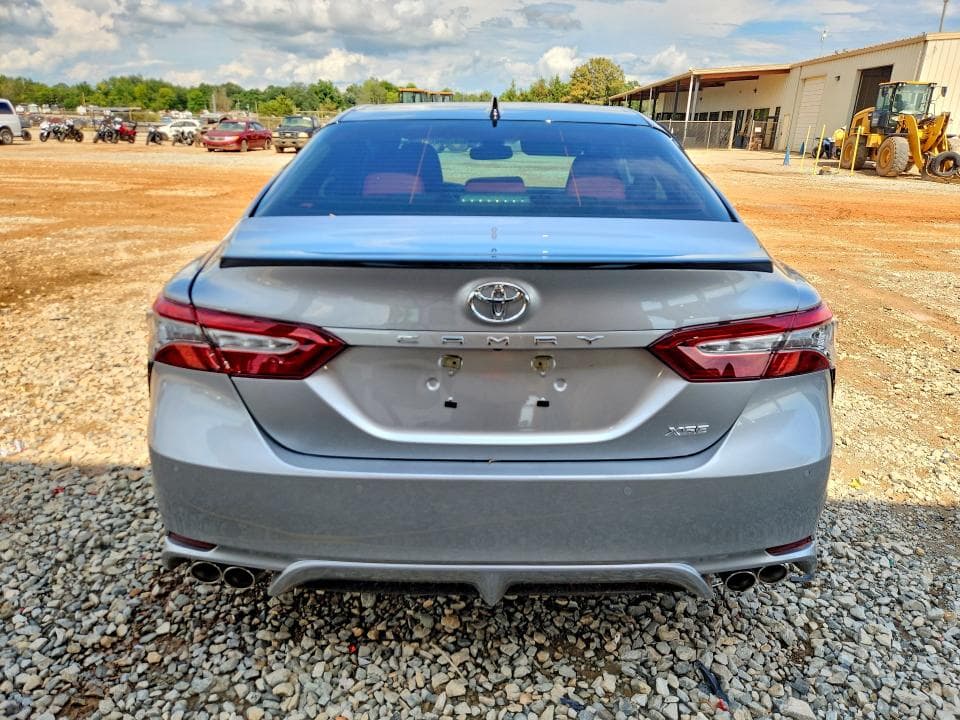 2018 TOYOTA CAMRY XSE V6 6