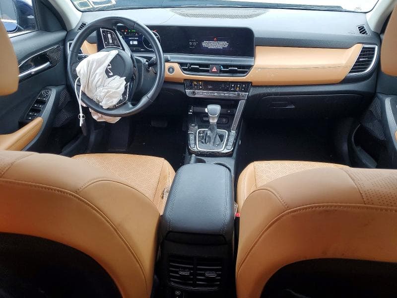 2024 KIA SELTOS EX 8