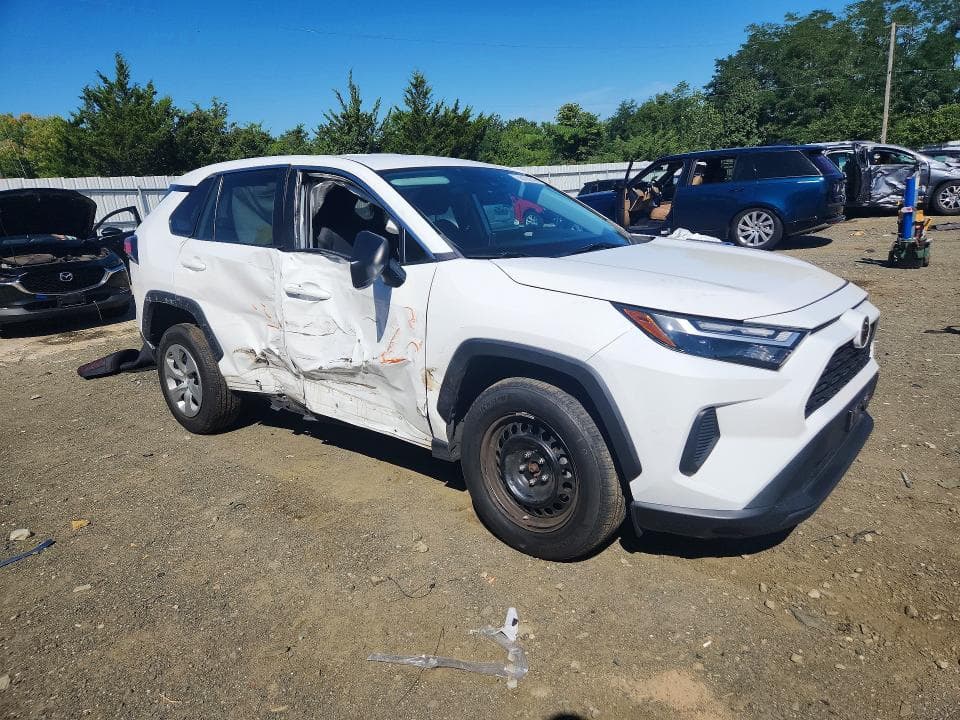 2023 TOYOTA RAV4 LE 4