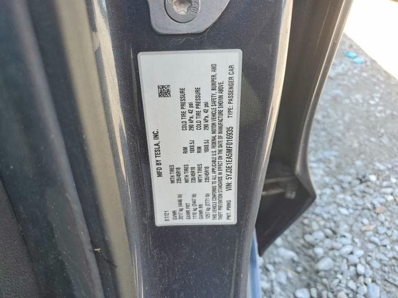 2021 TESLA MODEL 3 12