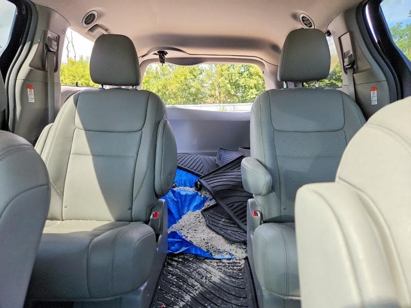 2017 TOYOTA SIENNA XLE 7-PASSENGER 10