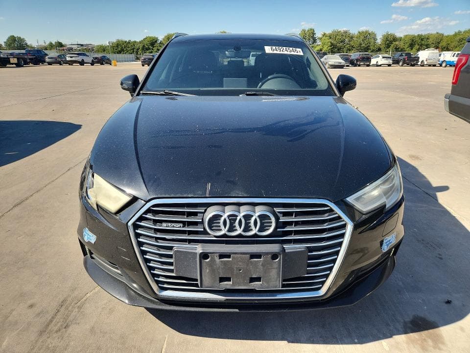 2018 AUDI A3 E-TRON PREMIUM 5