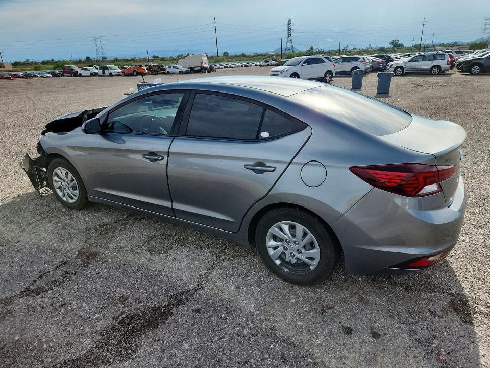 2019 HYUNDAI ELANTRA SE 2