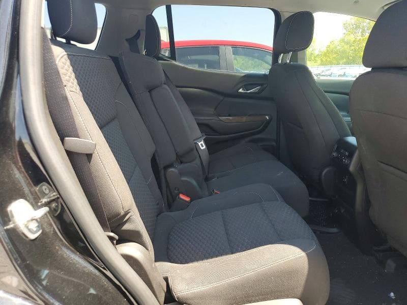 2017 GMC ACADIA SLE 11