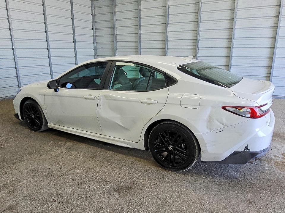 2025 TOYOTA CAMRY SE 2