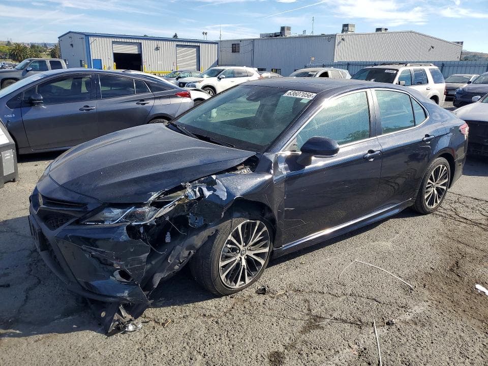 2019 TOYOTA CAMRY SE - 1
