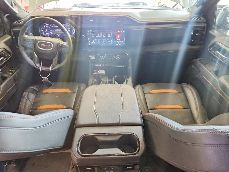 2025 GMC SIERRA K1500 AT4 8