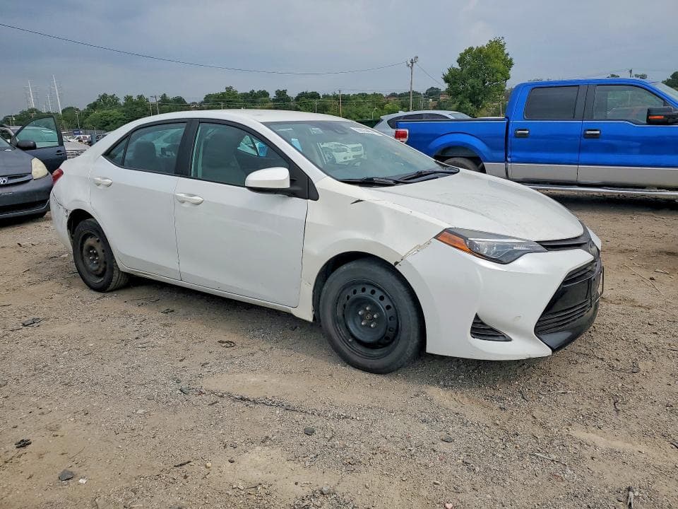 2019 TOYOTA COROLLA LE 4