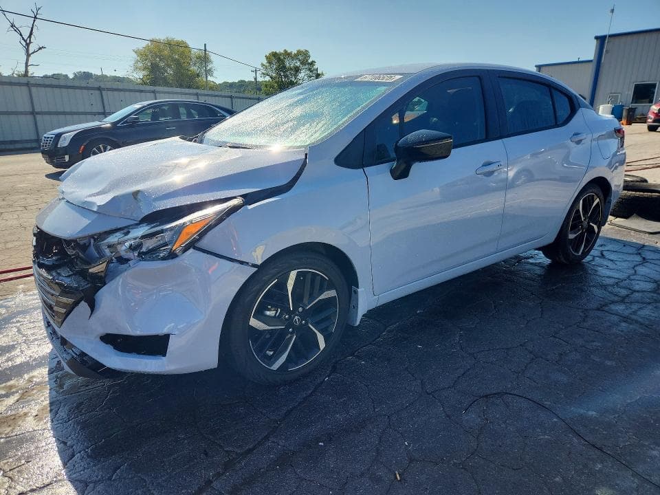 2025 NISSAN VERSA SR - 1