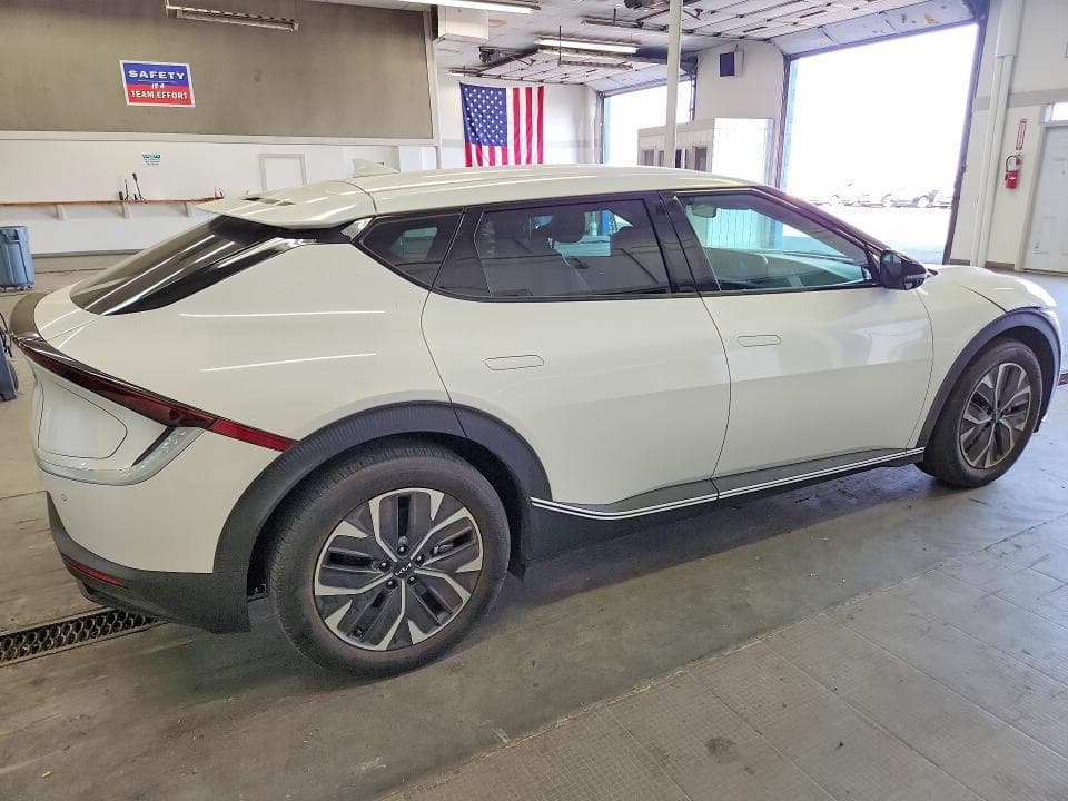 2024 KIA EV6 LIGHT LONG RANGE 3
