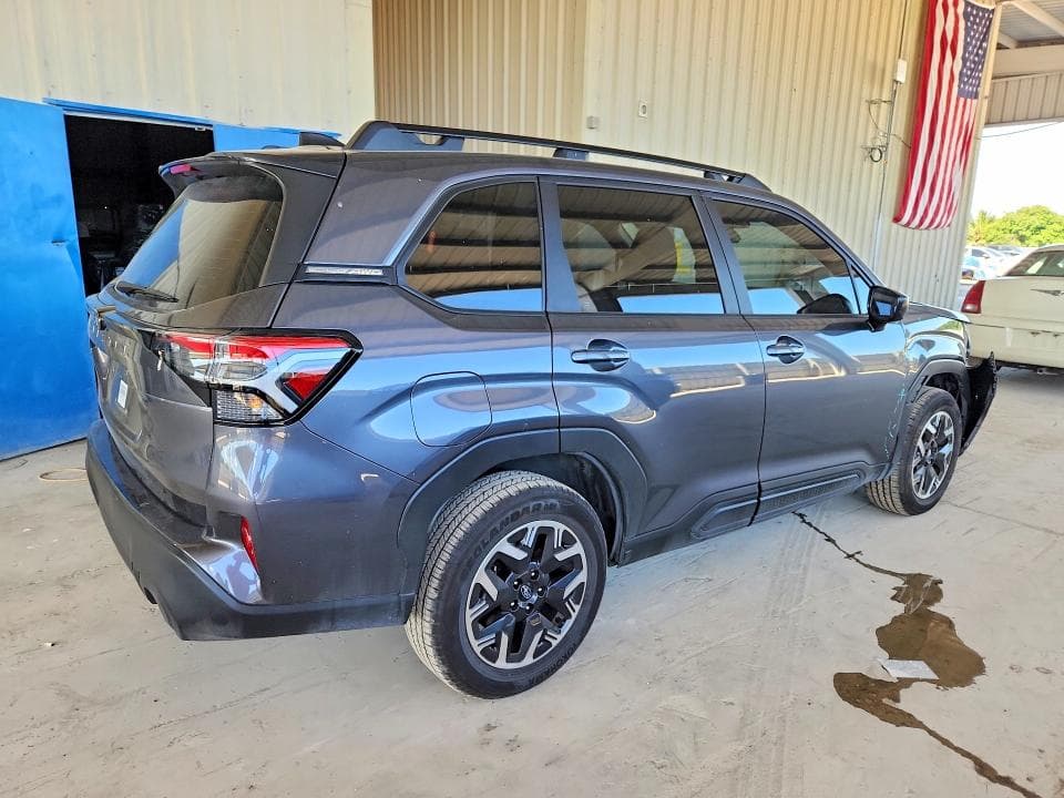 2026 SUBARU FORESTER 3