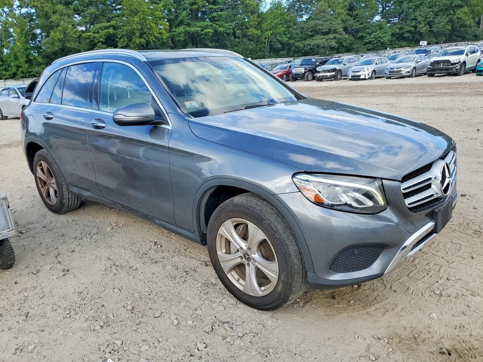 2017 MERCEDES-BENZ GLC 300 4MATIC 4