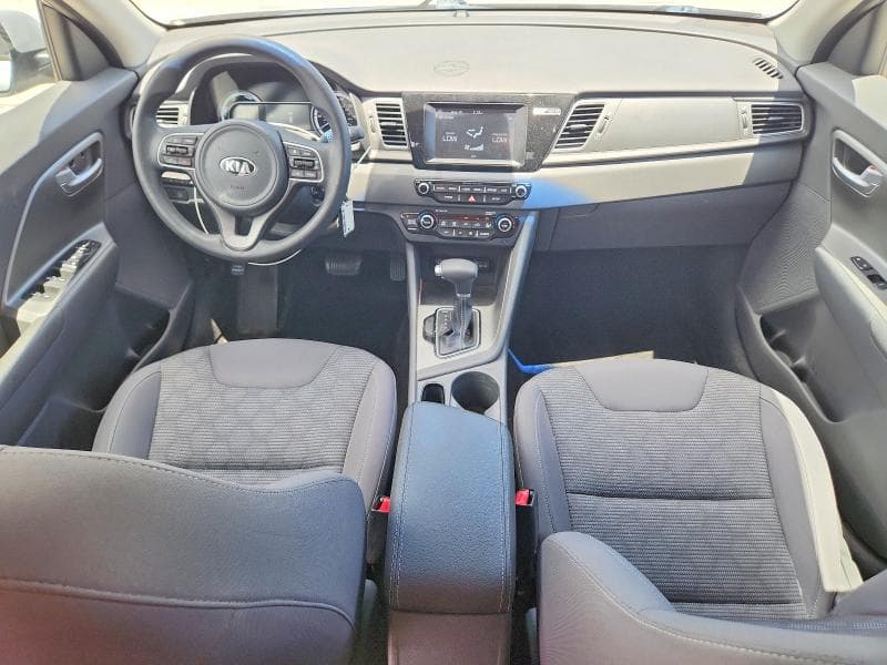 2017 KIA NIRO FE 8