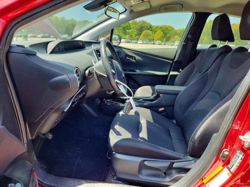 2018 TOYOTA PRIUS THREE 7