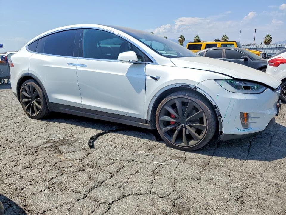 2018 TESLA MODEL X 4