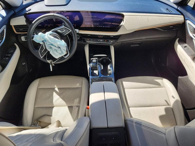 2024 BUICK ENVISION AVENIR 8