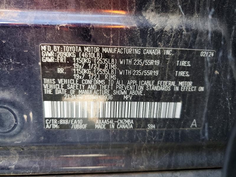 2024 TOYOTA RAV4 XLE PREMIUM 14