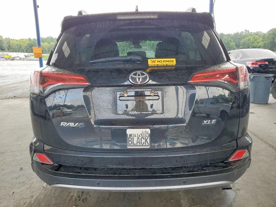 2017 TOYOTA RAV4 XLE 6